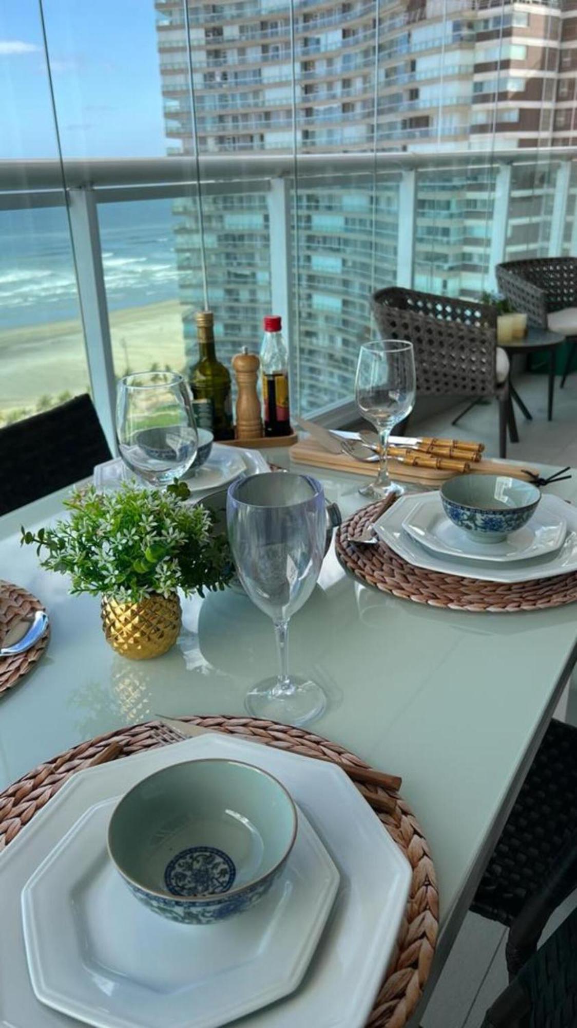 Apto Top Com Vista Pro Mar Em Condominio Completo Em Frente A Praia! Santos  Exteriör bild